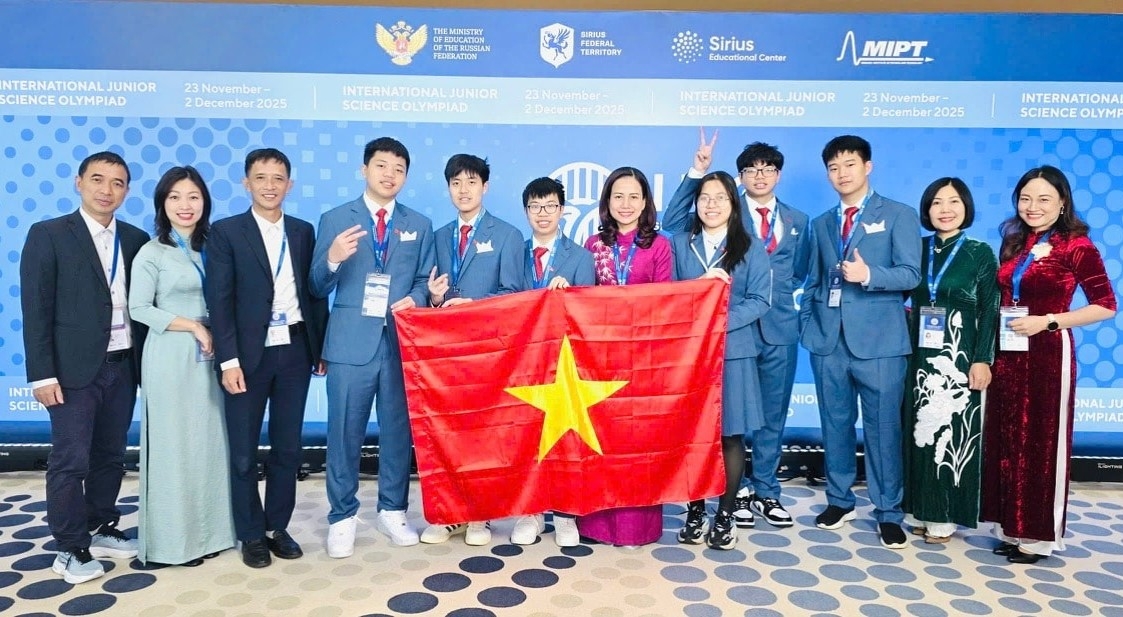 Hanoi students shine at IJSO 2025 with six medals